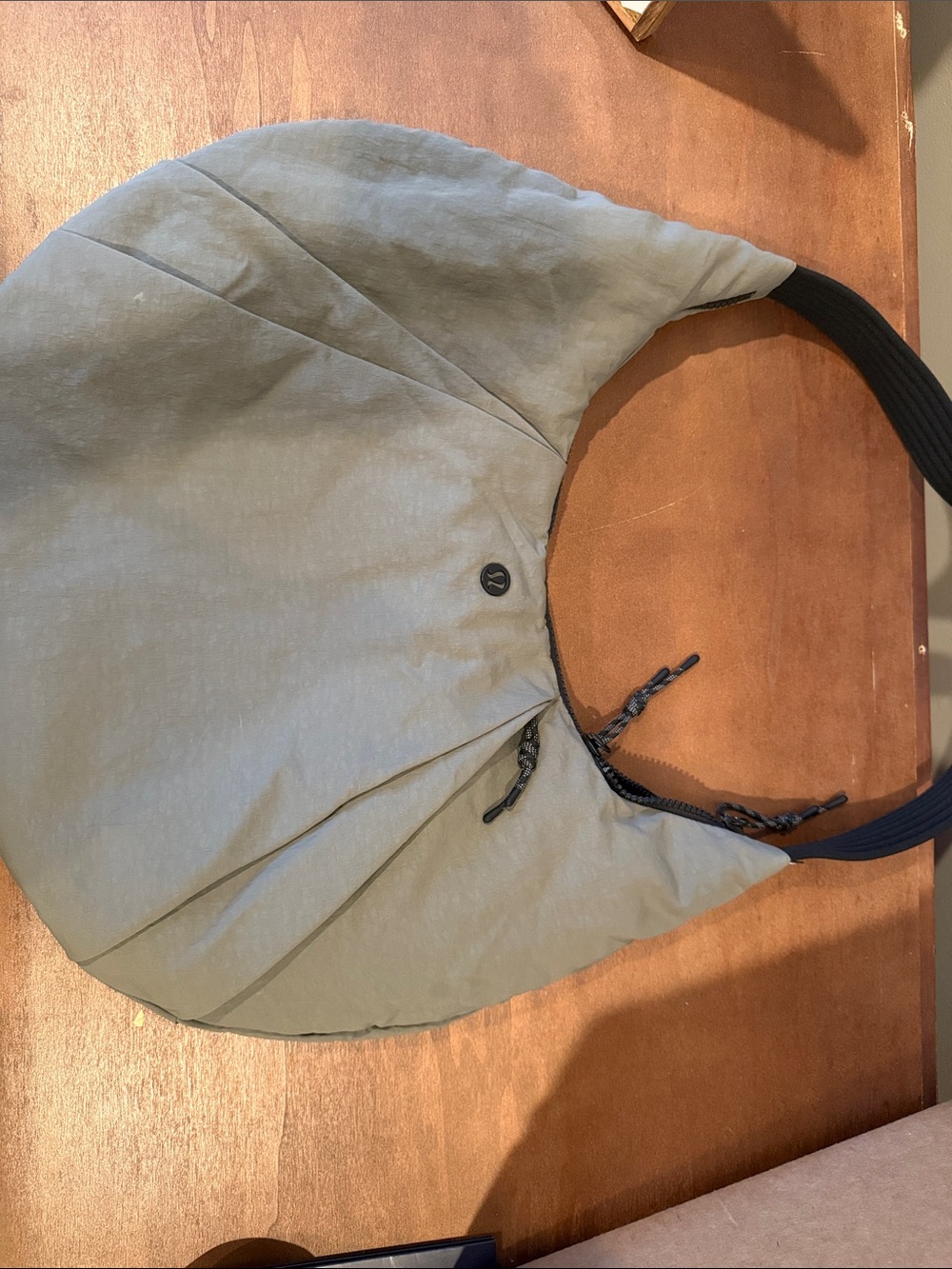 Lululemon sage green 10L pleated bag